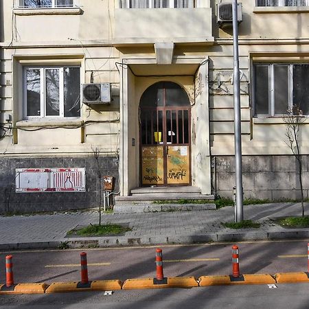Small Studio On Budget In The Heart Of City Varna Luaran gambar