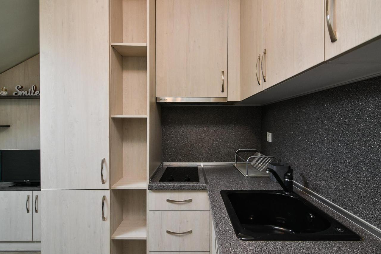 Small Studio On Budget In The Heart Of City Varna Luaran gambar
